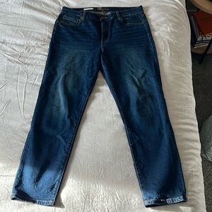 Kut from the Kloth straight let jeans